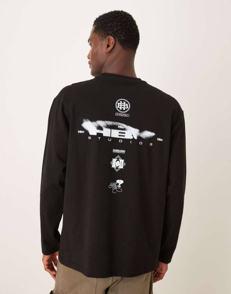 ASOS DESIGN - Schweres, langärmliges Relaxed-Fit-T-Shirt in Schwarz mit mittigem Rückenprint, 240 g/m² von ASOS DESIGN