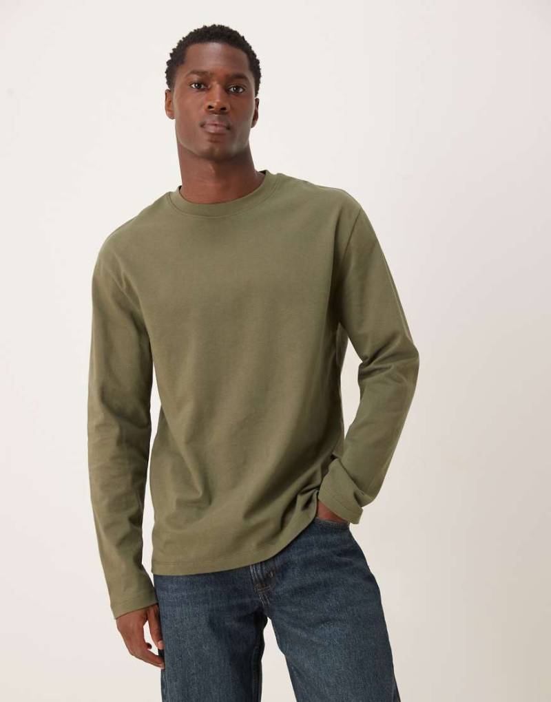 ASOS DESIGN - Schweres, langärmliges Relaxed-Fit-T-Shirt in Stauboliv-Grün von ASOS DESIGN
