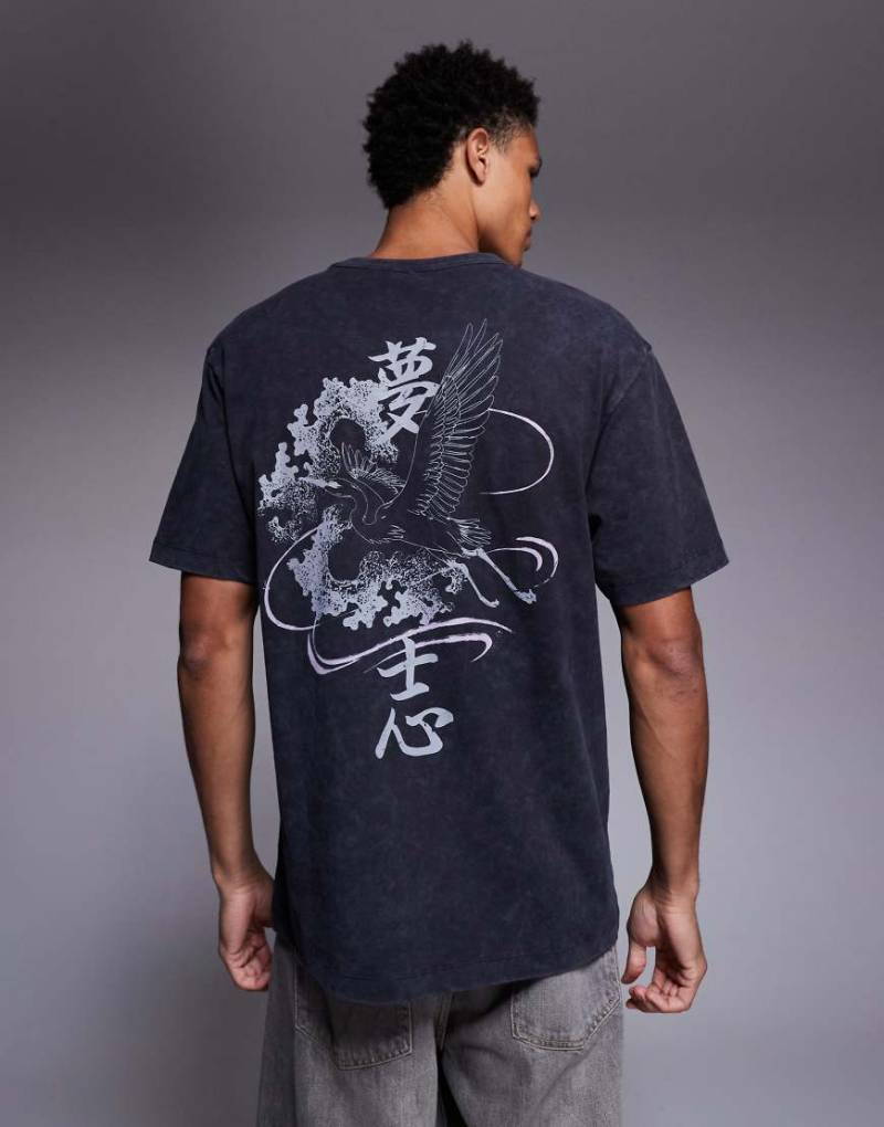 ASOS DESIGN - Schweres, locker geschnittenes T-Shirt in verwaschenem Schwarz mit Reiher-Grafikprint-Grau von ASOS DESIGN