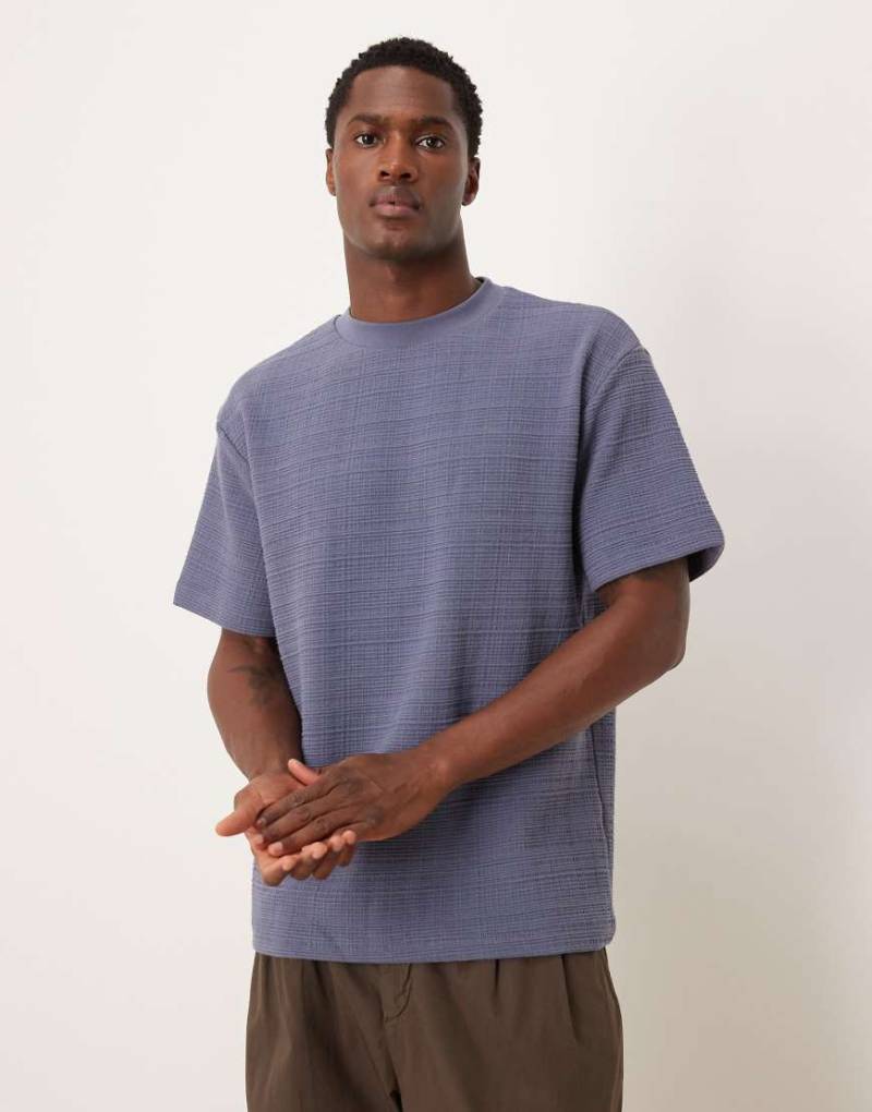 ASOS DESIGN - Schweres, strukturiertes Relaxed-Fit-T-Shirt in Blau von ASOS DESIGN