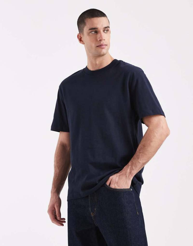 ASOS DESIGN - Schweres Relaxed-Fit-T-Shirt in Marineblau von ASOS DESIGN