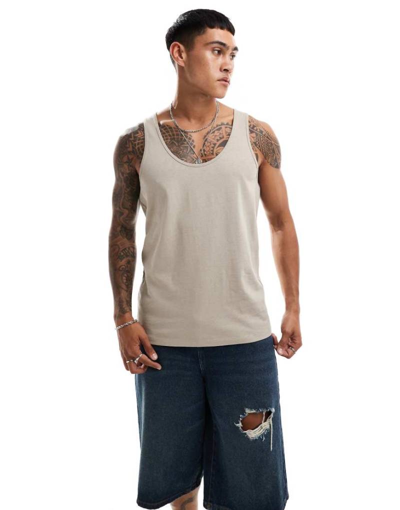 ASOS DESIGN - Schweres Trägertop in Steinbeige-Neutral von ASOS DESIGN