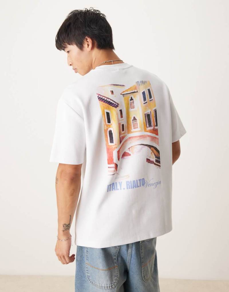 ASOS DESIGN - Sehr schweres, locker geschnittenes T-Shirt in Weiß mit Italien-Grafikprint von ASOS DESIGN