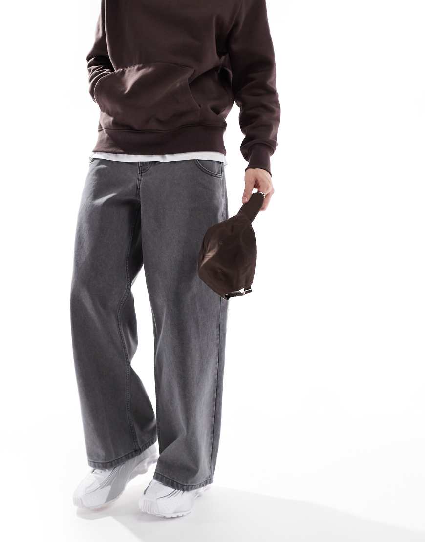 ASOS DESIGN - Sehr weite Canvas-Hose in verwaschenem Grau mit doppeltem Taschendetail von ASOS DESIGN