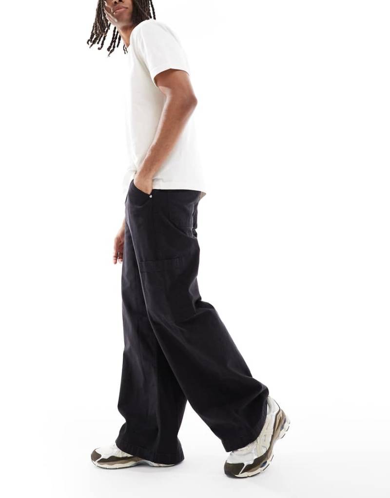 ASOS DESIGN - Sehr weite Cargohose in Schwarz von ASOS DESIGN