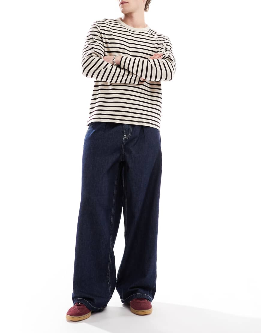 ASOS DESIGN - Superweite Jeans in dunkelblauer Waschung ASOS DESIGN - Superweite Jeans in dunkelblauer Waschung von ASOS DESIGN
