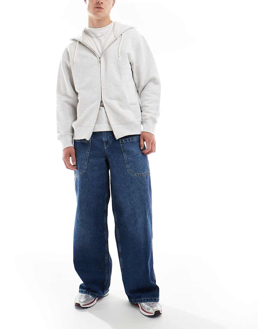 ASOS DESIGN - Sehr weite Jeans in verwaschenem Dunkelblau mit Seitentaschen ASOS DESIGN - Sehr weite Jeans in verwaschenem Dunkelblau mit Seitentaschen von ASOS DESIGN