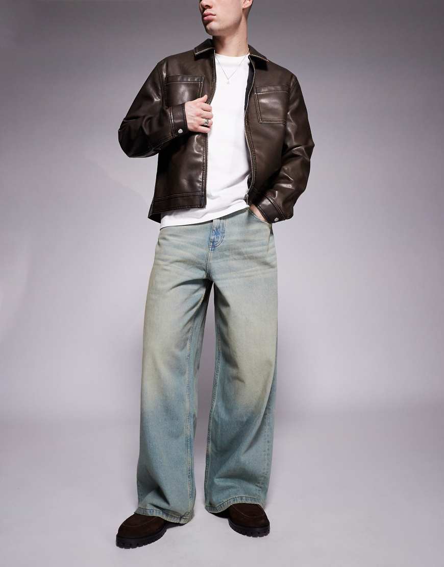 ASOS DESIGN - Sehr weite Jeans mit Farbstich-Blau ASOS DESIGN - Sehr weite Jeans mit Farbstich-Blau von ASOS DESIGN