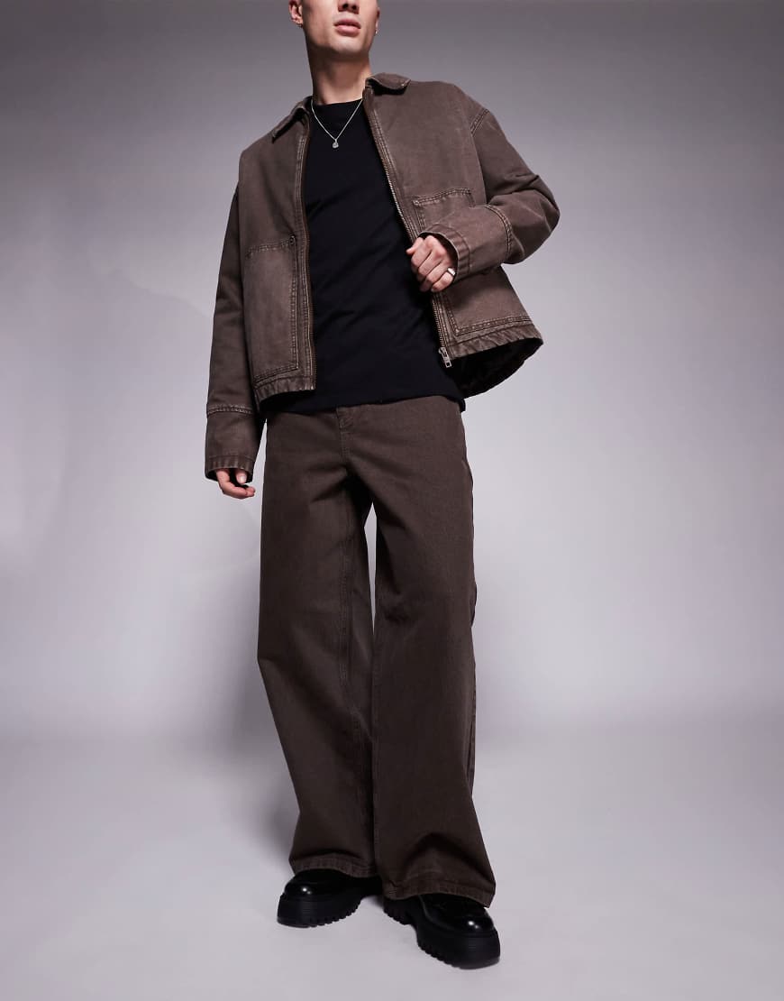 ASOS DESIGN - Sehr weite Twill-Hose in Braun-Grün ASOS DESIGN - Sehr weite Twill-Hose in Braun-Grün von ASOS DESIGN
