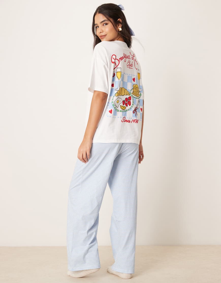 ASOS DESIGN - Set aus Oversize-T-Shirt und Hose mit weitem Bein und „Breakfast Lovers"-Print-Weiß ASOS DESIGN - Set aus Oversize-T-Shirt und Hose mit weitem Bein und „Breakfast Lovers"-Print-Weiß von ASOS DESIGN