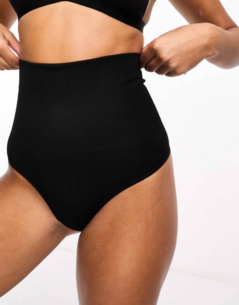 ASOS DESIGN - Shaping Control - Formender Tanga in Schwarz von ASOS DESIGN