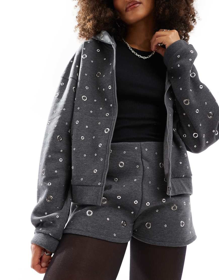 ASOS DESIGN - Shorts in Grau mit Ösenverzierung, Kombiteil von ASOS DESIGN