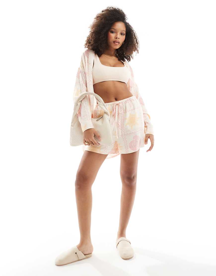 ASOS DESIGN - Shorts zum Reinschlüpfen mit Leinenanteil und Kachelprint-Bunt ASOS DESIGN - Shorts zum Reinschlüpfen mit Leinenanteil und Kachelprint-Bunt von ASOS DESIGN