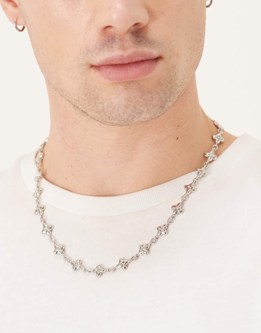 ASOS DESIGN - Silberfarbene Halskette mit bauschigen Kreuzgliedern von ASOS DESIGN