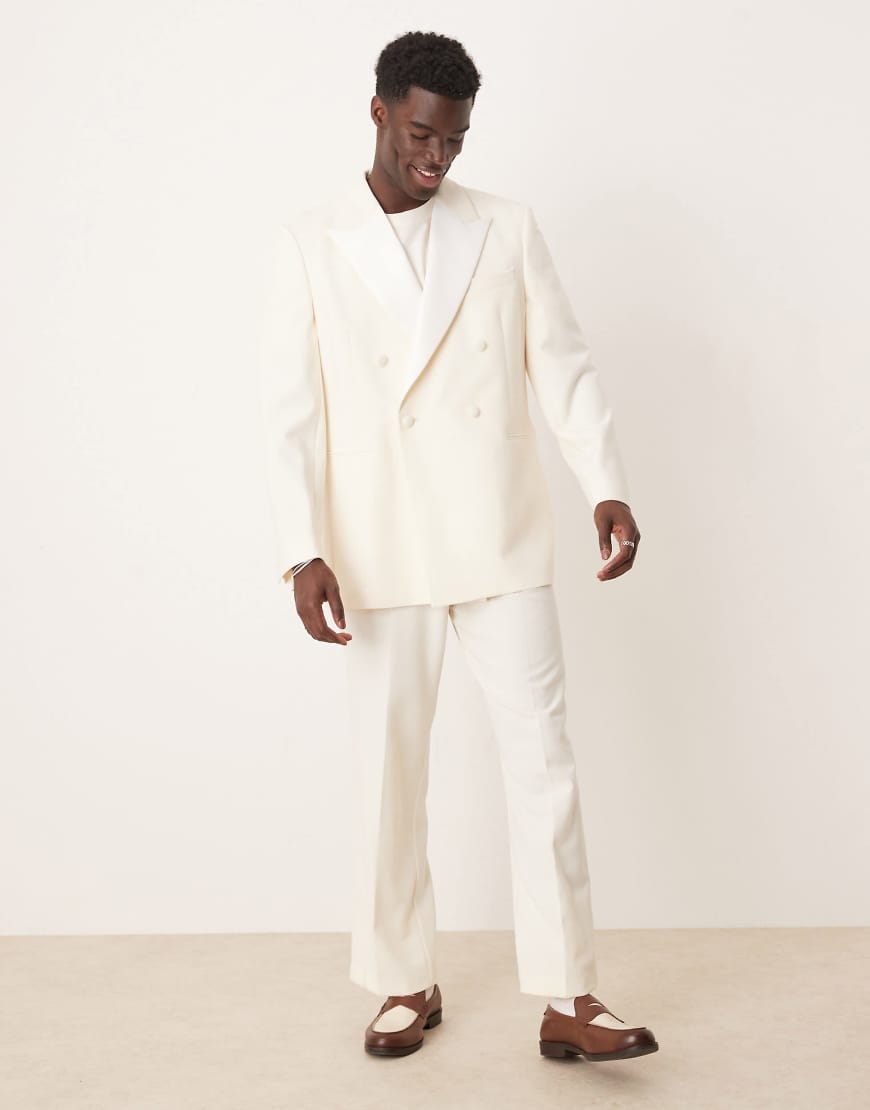 ASOS DESIGN - Smoking-Anzughose in Creme mit weitem Bein und Struktur-Weiß ASOS DESIGN - Smoking-Anzughose in Creme mit weitem Bein und Struktur-Weiß von ASOS DESIGN
