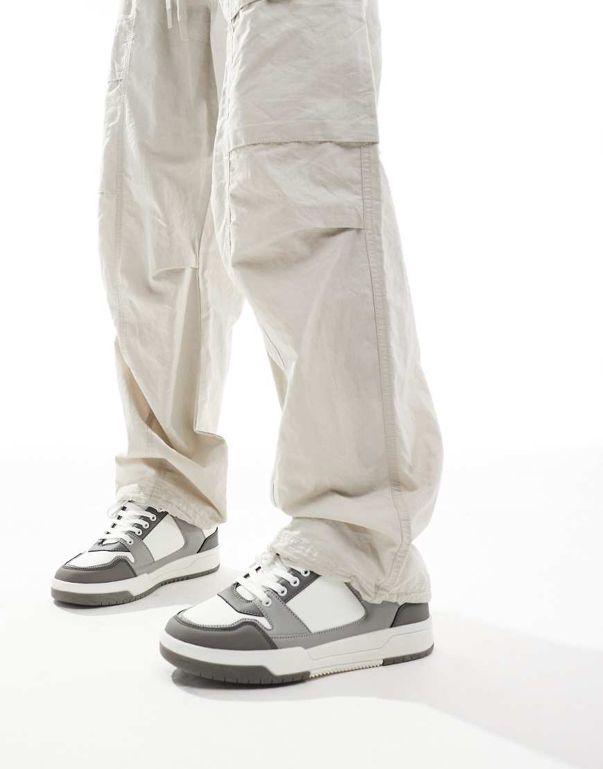 ASOS DESIGN - Sneaker zum Schnüren in Grau von ASOS DESIGN