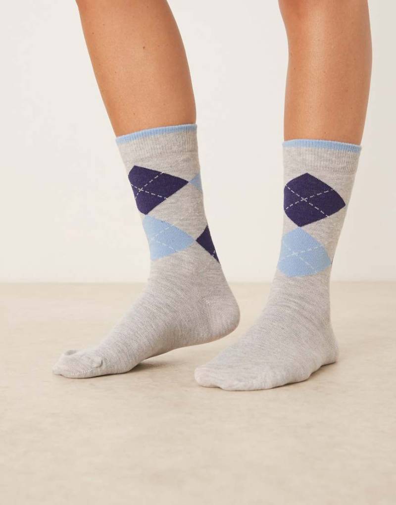 ASOS DESIGN - Socken in grau meliert mit Rautenmuster in Marineblau und Blau von ASOS DESIGN