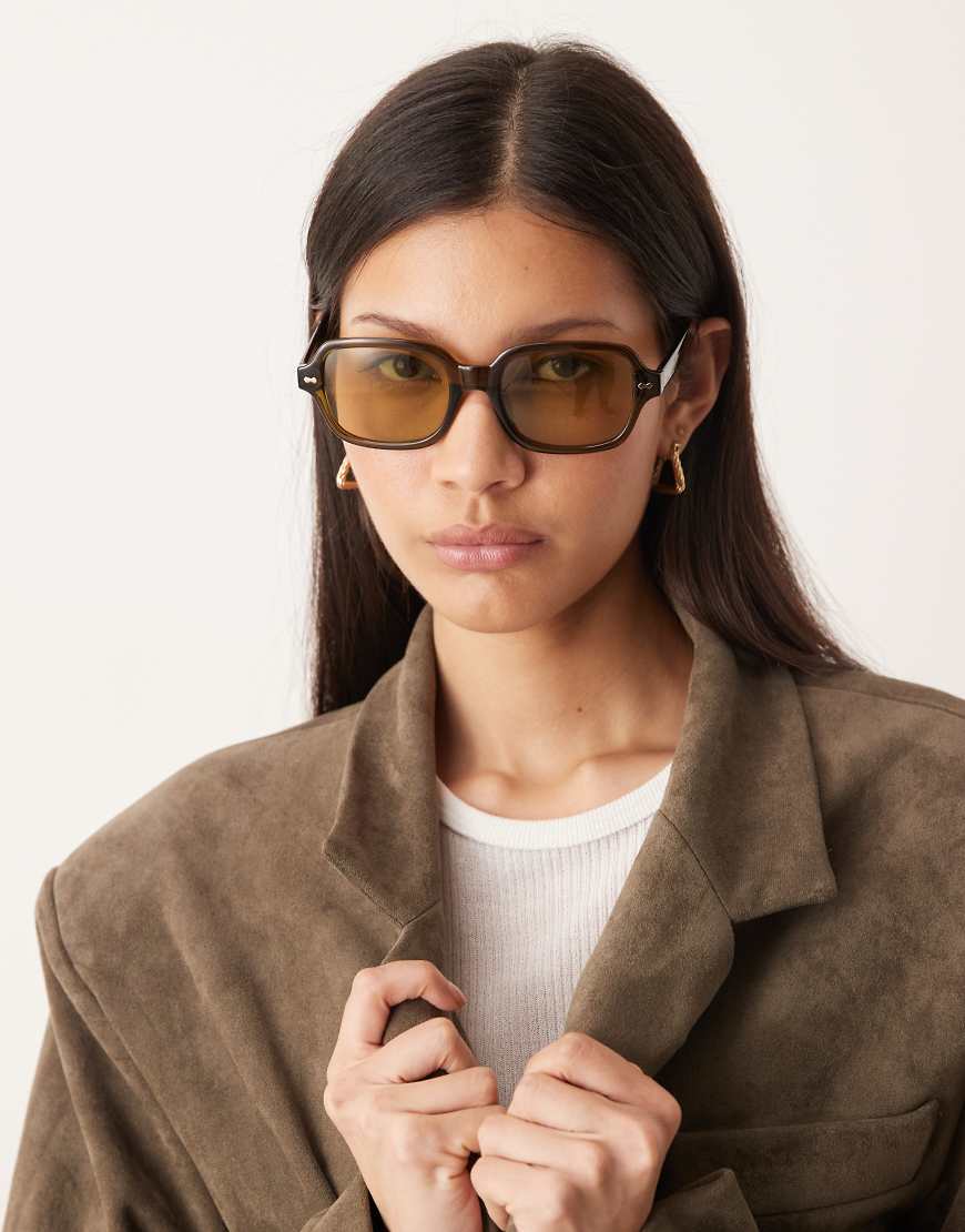 ASOS DESIGN - Sonnenbrille in Grün mit eckigem Rahmen und farblich abgestimmten Gläsern von ASOS DESIGN