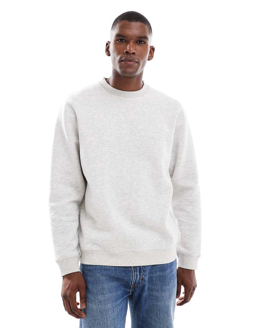 ASOS DESIGN - Standard Fit Sweatshirt in Grau ASOS DESIGN - Standard Fit Sweatshirt in Grau von ASOS DESIGN