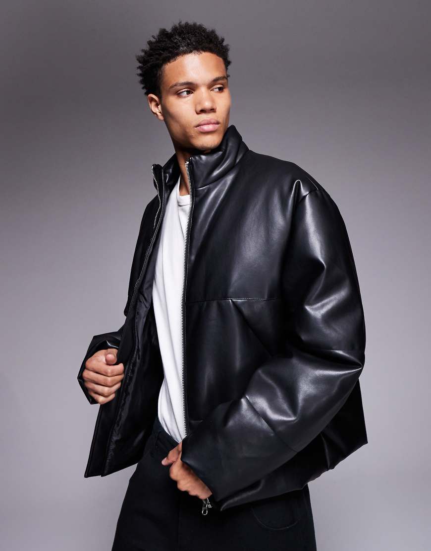 ASOS DESIGN - Steppjacke aus Kunstleder in Schwarz von ASOS DESIGN