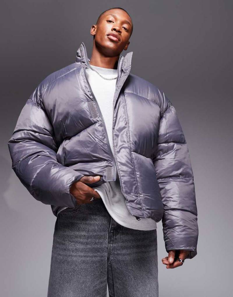 ASOS DESIGN - Steppjacke in Grau und Oversize-Passform von ASOS DESIGN