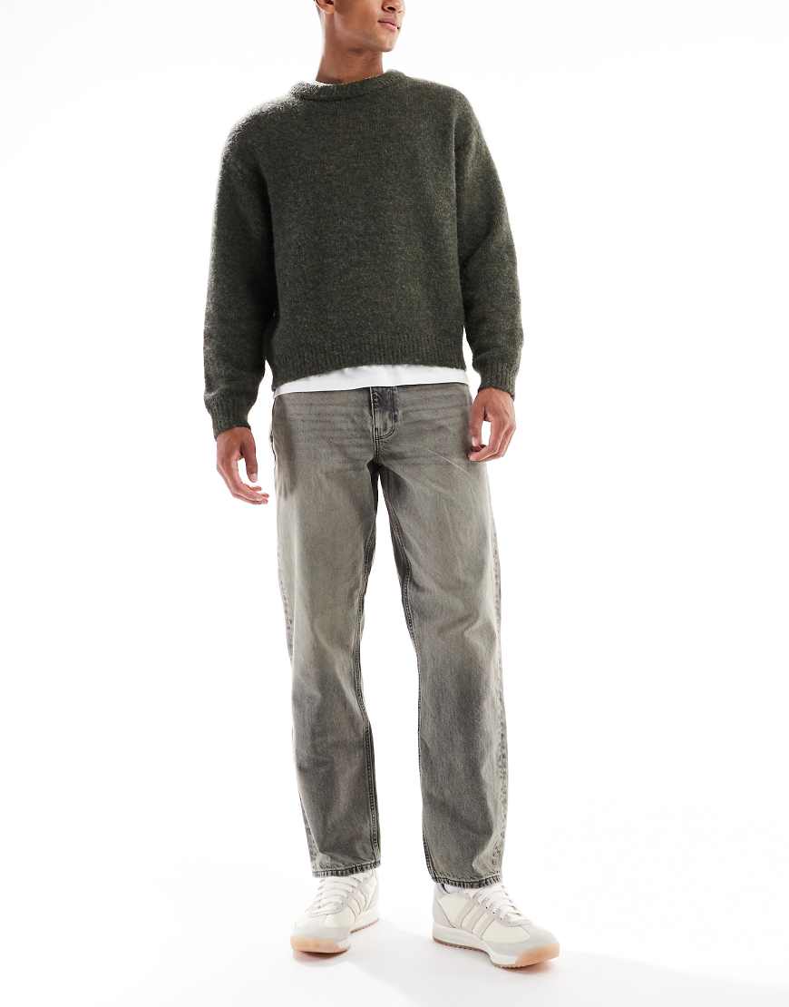 ASOS DESIGN - Straight-Fit-Jeans in grauer Waschung von ASOS DESIGN