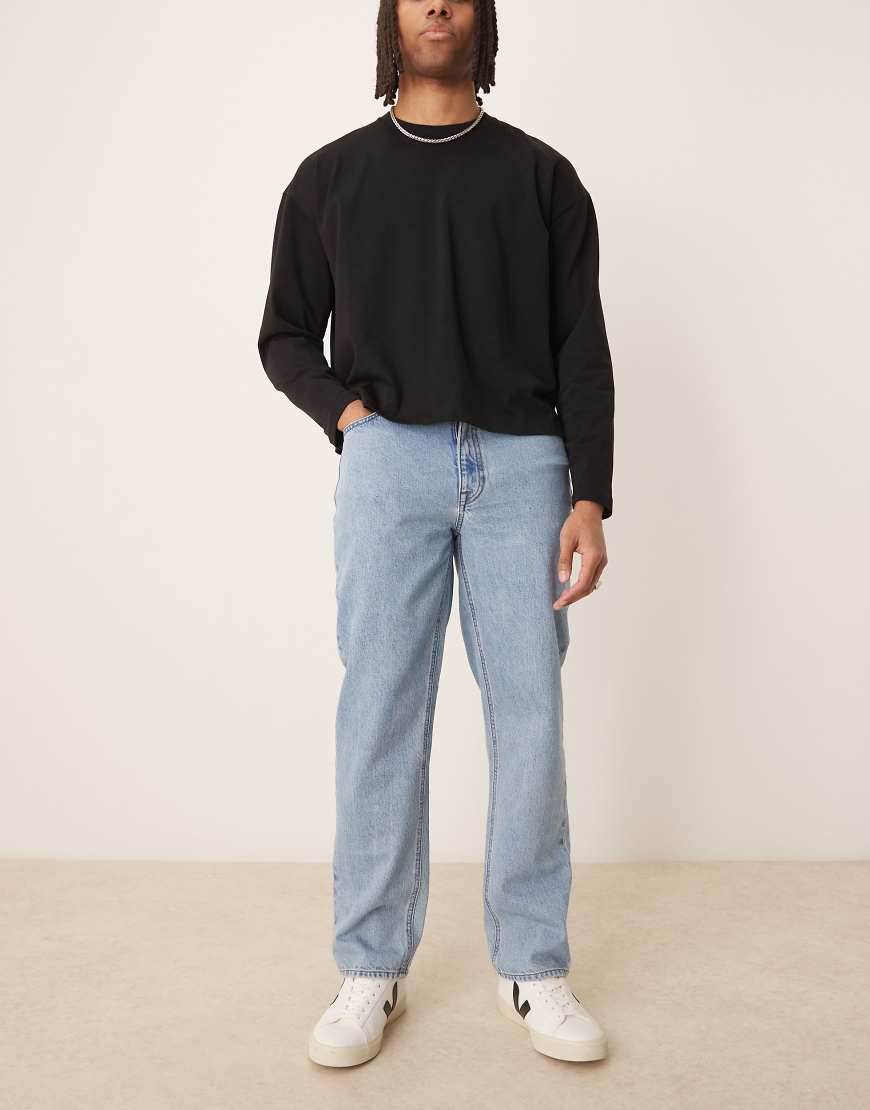 ASOS DESIGN - Straight Jeans in verwaschenem Hellblau ASOS DESIGN - Straight Jeans in verwaschenem Hellblau von ASOS DESIGN