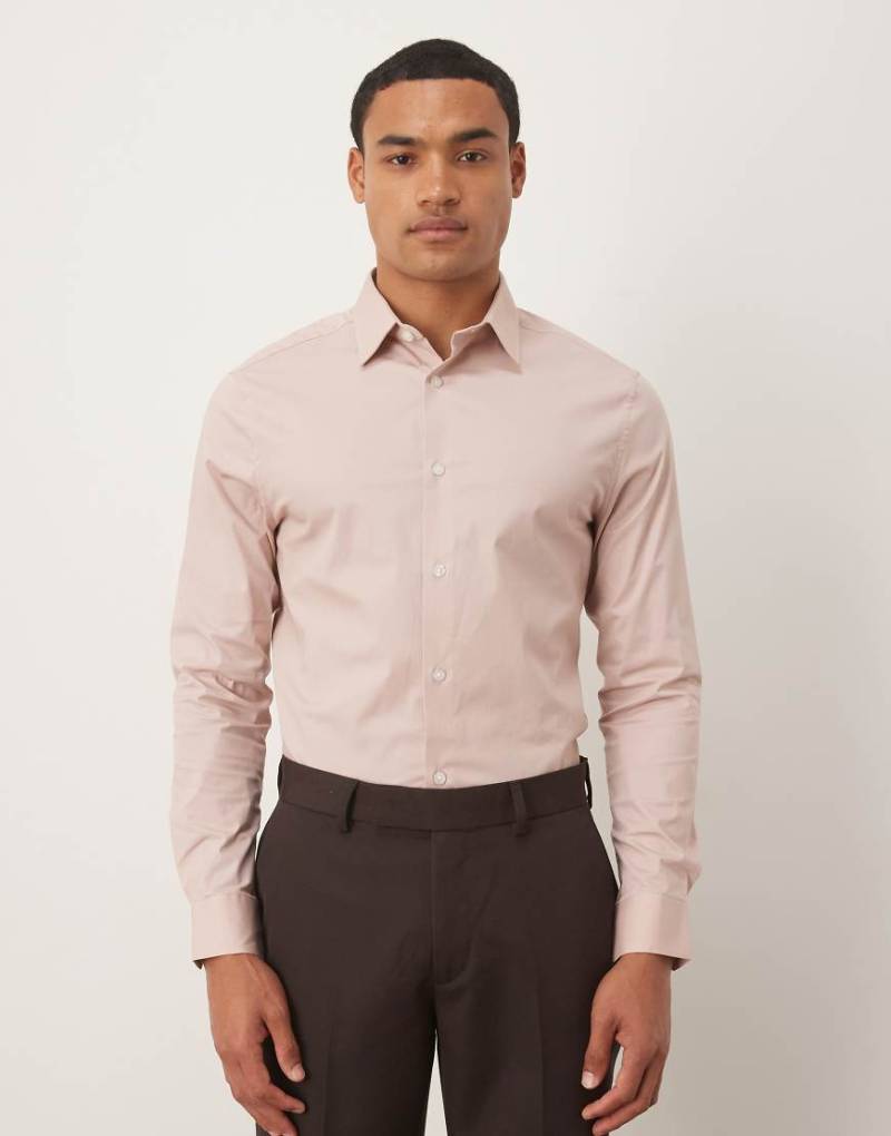 ASOS DESIGN - Stretch-Bürohemd in Hellrosa mit engem Schnitt von ASOS DESIGN