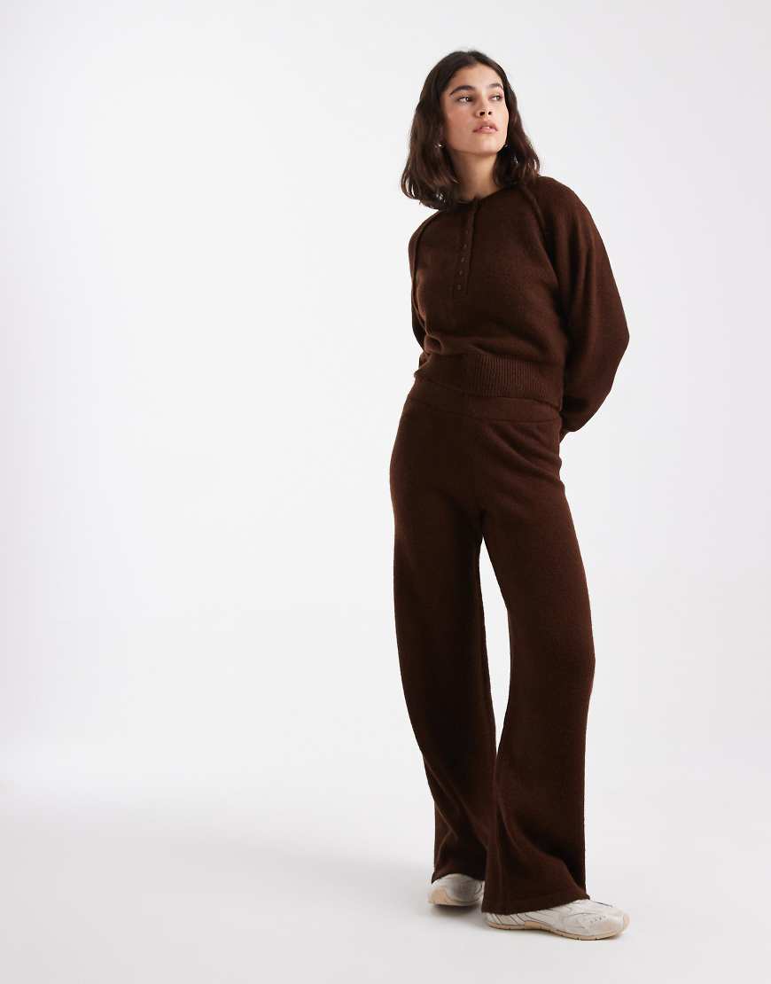 ASOS DESIGN - Strickhose mit weitem Bein in Schokobraun, Kombiteil-Brown ASOS DESIGN - Strickhose mit weitem Bein in Schokobraun, Kombiteil-Brown von ASOS DESIGN