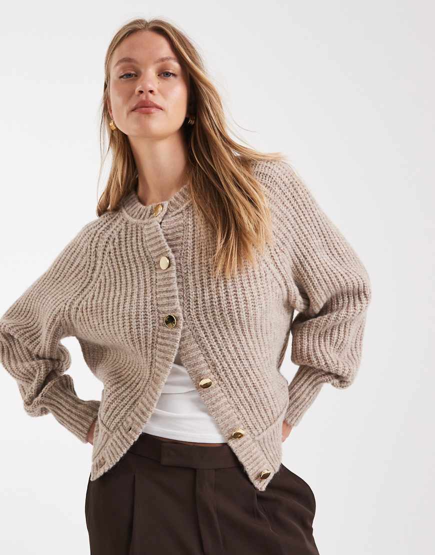 ASOS DESIGN - Strickjacke in Hellbeige mit gerippter Struktur im Seemannslook und Raglan-Detail-Neutral von ASOS DESIGN
