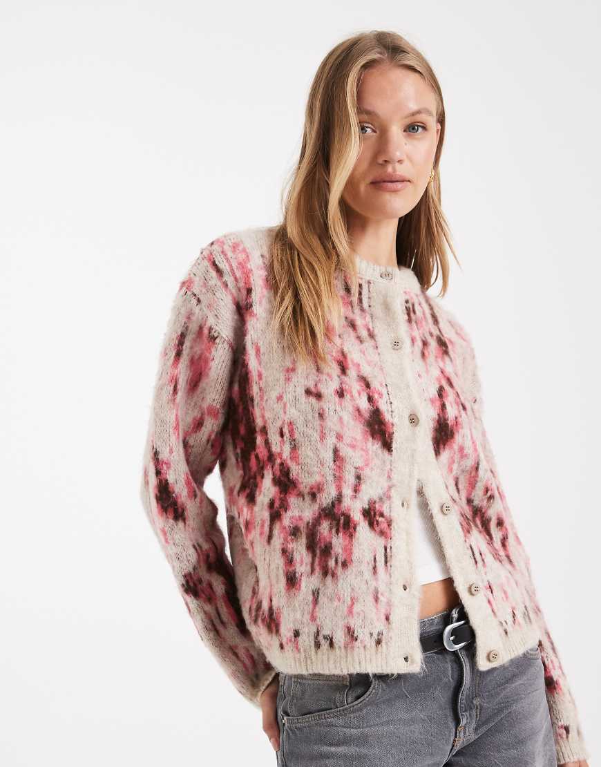ASOS DESIGN - Strickjacke mit abstraktem Muster und Rundhalsausschnitt-Rosa von ASOS DESIGN