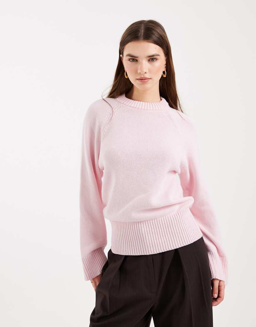 ASOS DESIGN - Strickpullover in Rosa mit Rundhalsausschnitt und Raglanärmeln von ASOS DESIGN