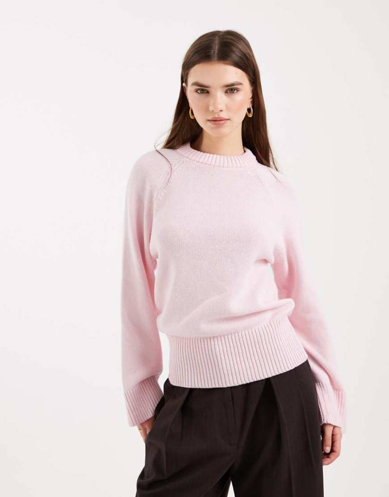 ASOS DESIGN - Strickpullover in Rosa mit Rundhalsausschnitt und Raglanärmeln von ASOS DESIGN