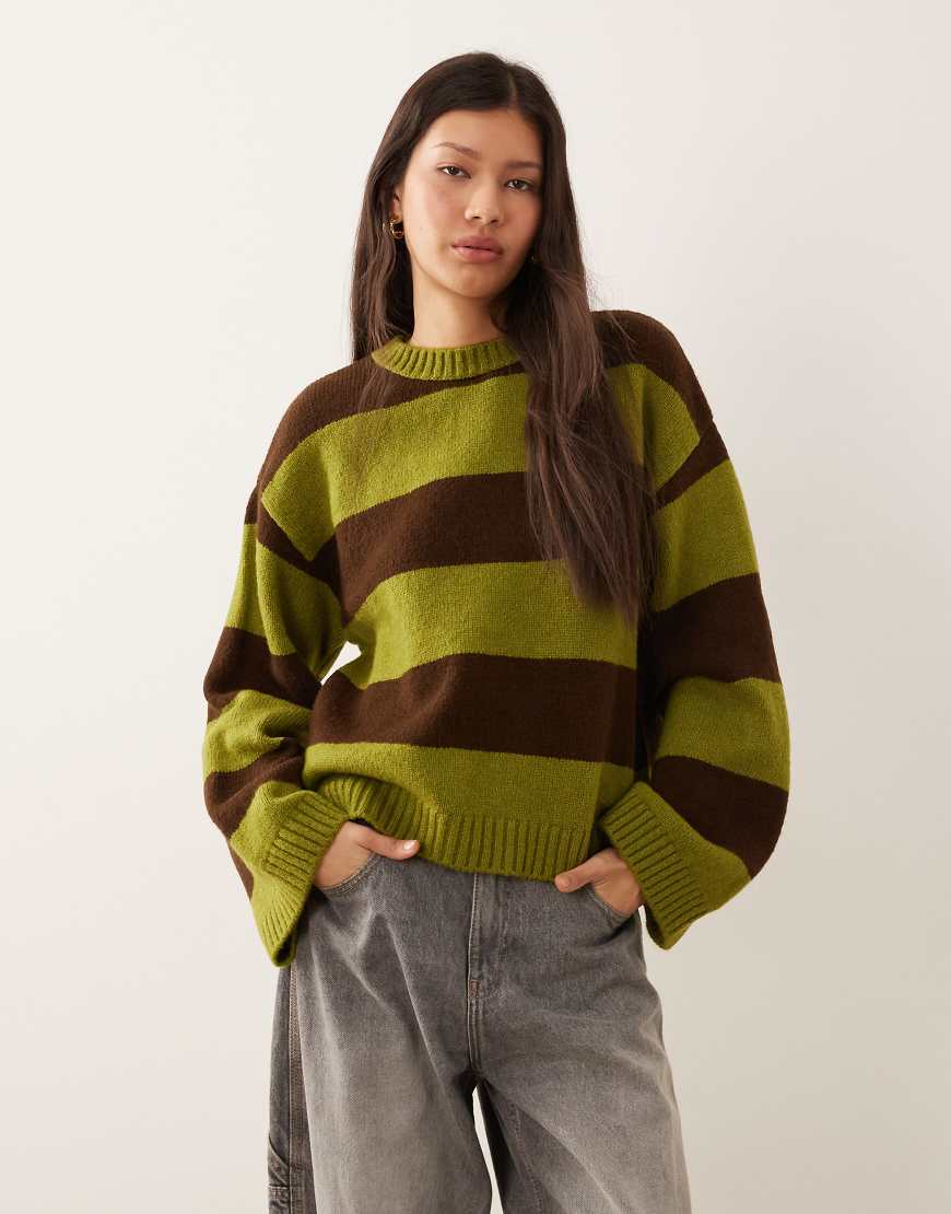 ASOS DESIGN - Strickpullover mit breiten Streifen in Olivgrün und Schokoladenbraun-Bunt von ASOS DESIGN