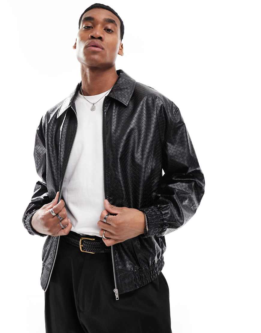 ASOS DESIGN - Strukturierte Harrington-Jacke aus Kunstleder in Schwarz mit Oversize-Schnitt ASOS DESIGN - Strukturierte Harrington-Jacke aus Kunstleder in Schwarz mit Oversize-Schnitt von ASOS DESIGN