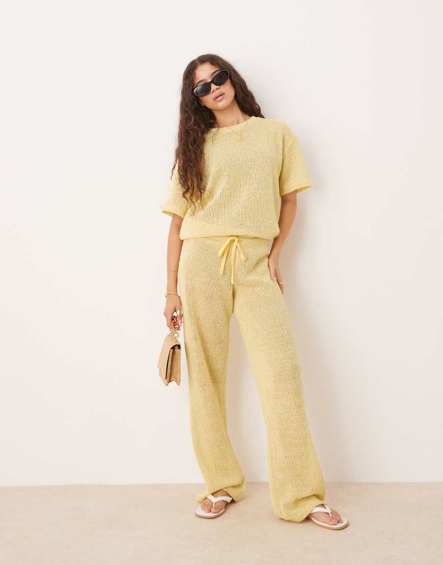 ASOS DESIGN - Strukturierte Hose aus Jersey in Zitronengelb mit weitem Bein, Kombiteil von ASOS DESIGN