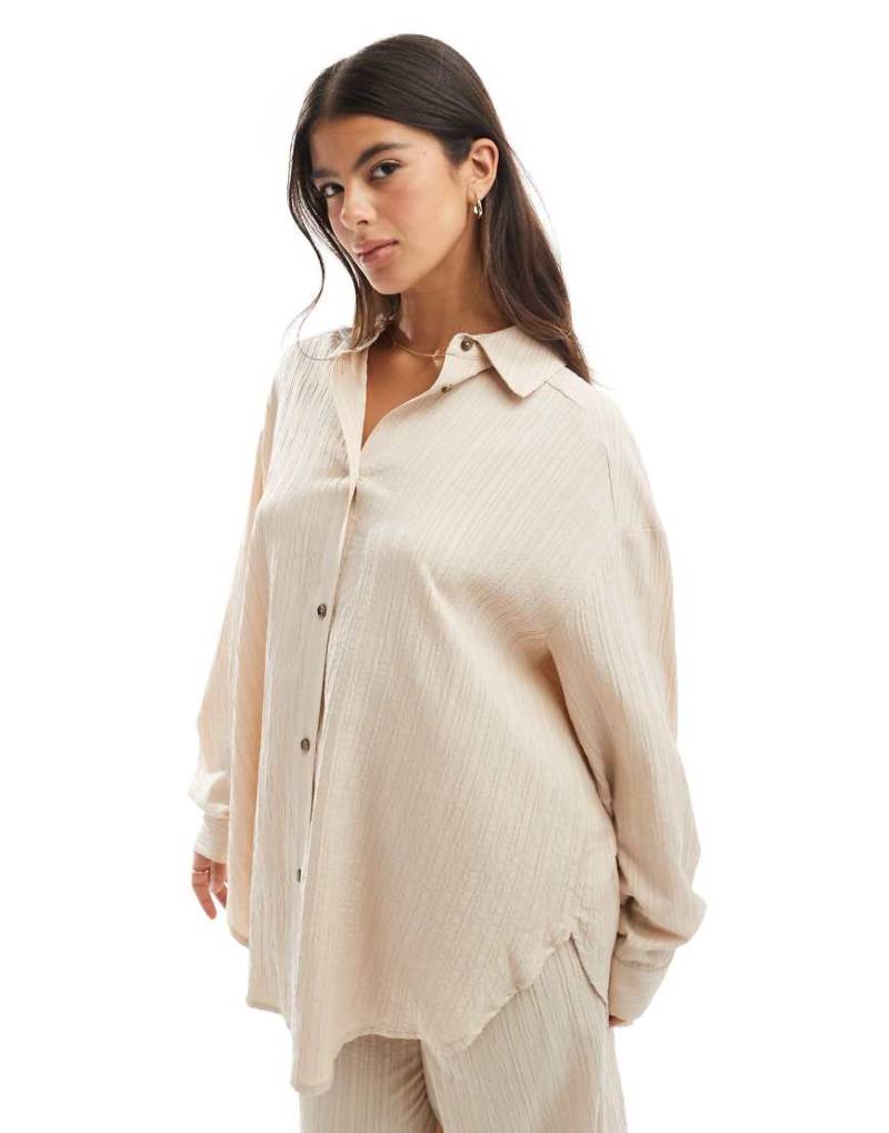 ASOS DESIGN - Strukturierte Oversize-Hemdbluse in Steinbeige, Kombiteil-Neutral von ASOS DESIGN