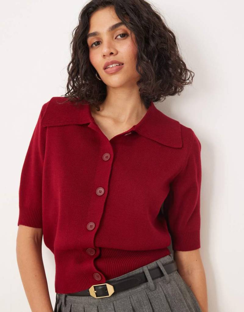 ASOS DESIGN - Strukturierte Polo-Strickjacke in Rot von ASOS DESIGN