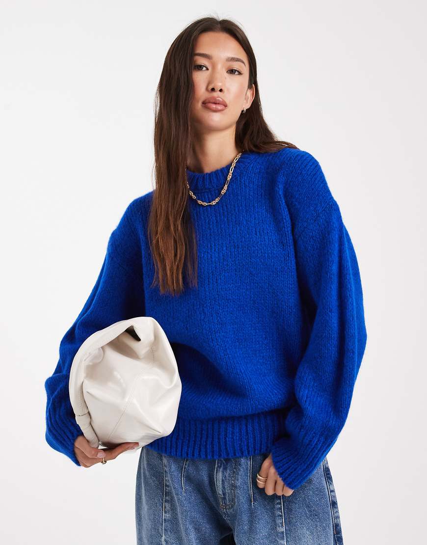 ASOS DESIGN - Strukturierter Oversize-Pullover in Kobaltblau mit Rundhalsausschnitt ASOS DESIGN - Strukturierter Oversize-Pullover in Kobaltblau mit Rundhalsausschnitt von ASOS DESIGN