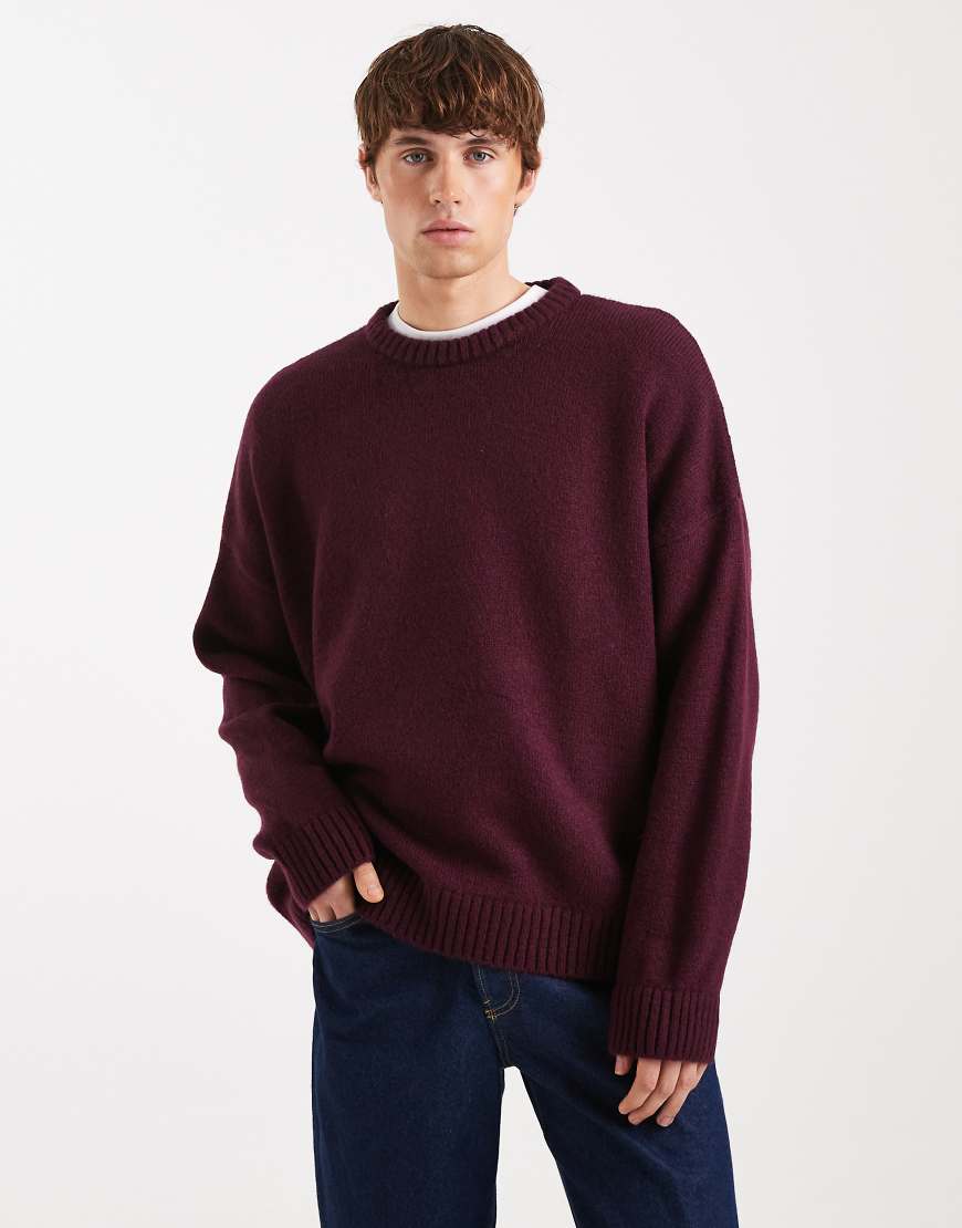 ASOS DESIGN - Strukturierter Oversize-Strickpullover in Burgunderrot mit Rundhalsausschnitt von ASOS DESIGN