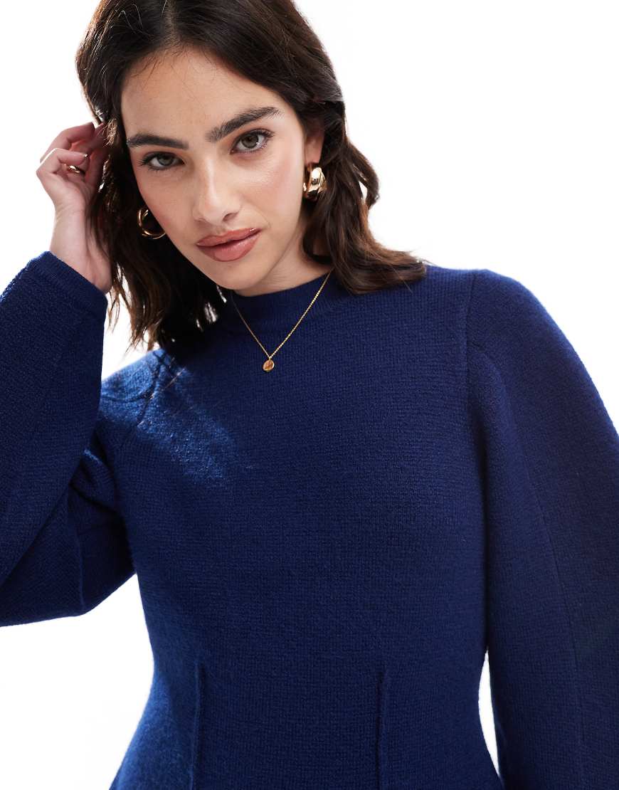 ASOS DESIGN - Strukturierter Pullover in Marineblau mit Rundhalsausschnitt von ASOS DESIGN