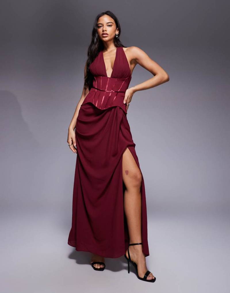 ASOS DESIGN - Strukturiertes Neckholder-Maxikleid in Rot mit Korsett-Detail von ASOS DESIGN
