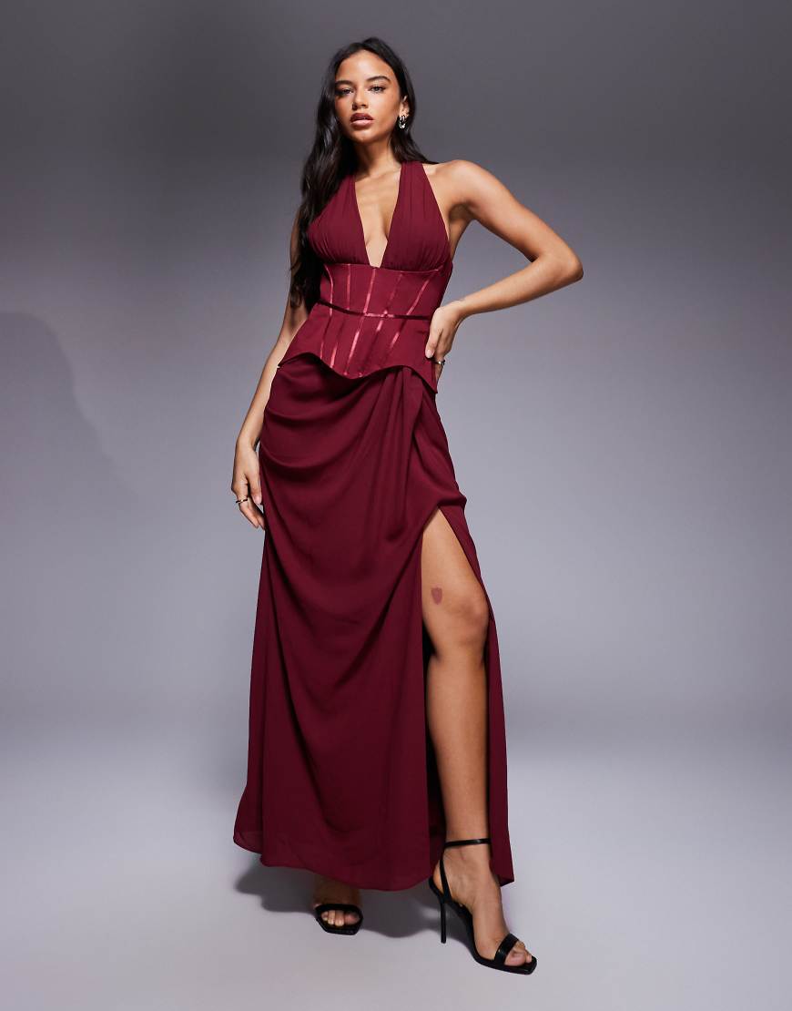 ASOS DESIGN - Strukturiertes Neckholder-Maxikleid in Rot mit Korsett-Detail von ASOS DESIGN