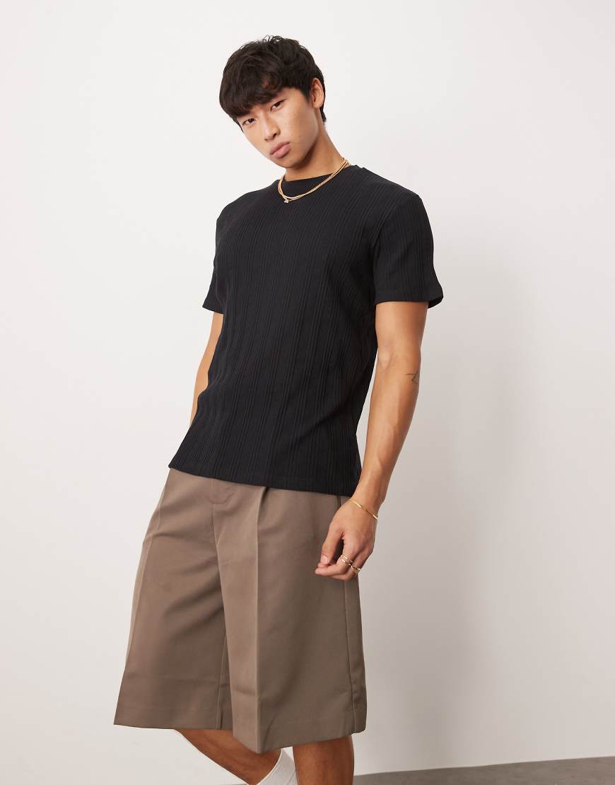 ASOS DESIGN - Strukturiertes T-Shirt mit Rundhalsausschnitt in Schwarz ASOS DESIGN - Strukturiertes T-Shirt mit Rundhalsausschnitt in Schwarz von ASOS DESIGN