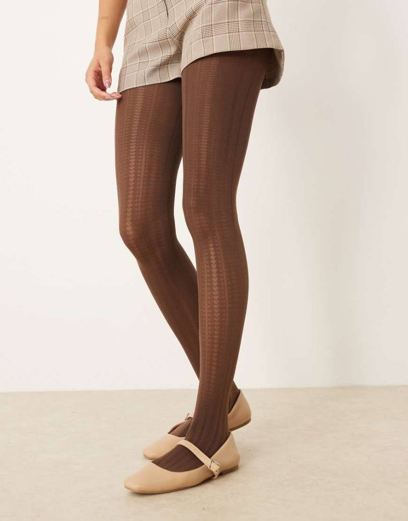 ASOS DESIGN - Strumpfhose in Schokobraun mit Herz- und Punktemuster-Streifen-Brown ASOS DESIGN - Strumpfhose in Schokobraun mit Herz- und Punktemuster-Streifen-Brown von ASOS DESIGN