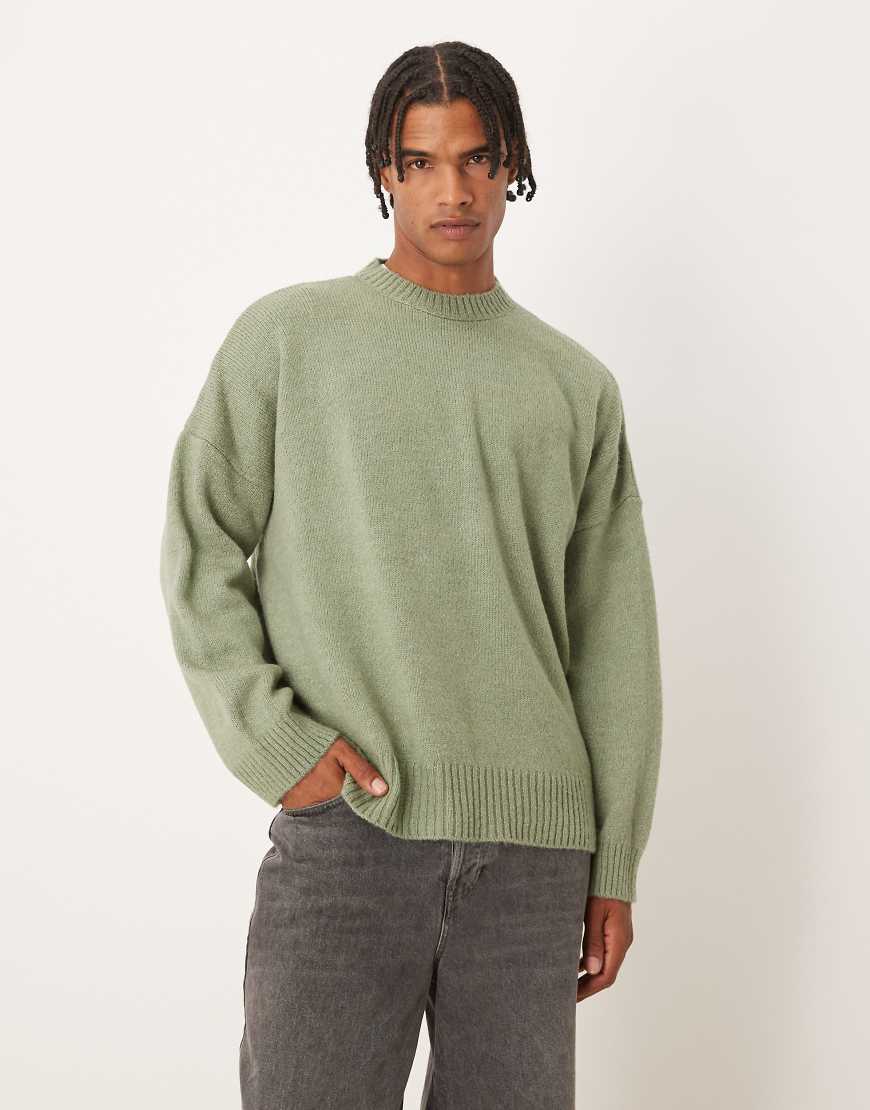 ASOS DESIGN - Super-Oversize-Strickpullover in Boxy-Passform in salbeigrün meliert mit Rundhalsausschnitt ASOS DESIGN - Super-Oversize-Strickpullover in Boxy-Passform in salbeigrün meliert mit Rundhalsausschnitt von ASOS DESIGN