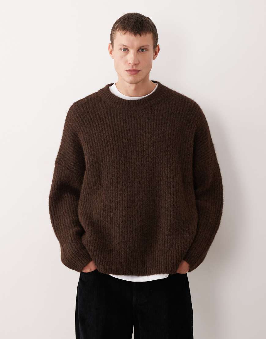 ASOS DESIGN - Super-Oversize-Strickpullover in Braun mit Rundhalsausschnitt-Brown von ASOS DESIGN