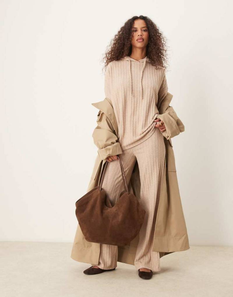 ASOS DESIGN - Superweicher Oversize-Kapuzenpullover in Hellbeige mit Longline-Schnitt und breiter Rippenstruktur, Kombiteil-Neutral von ASOS DESIGN