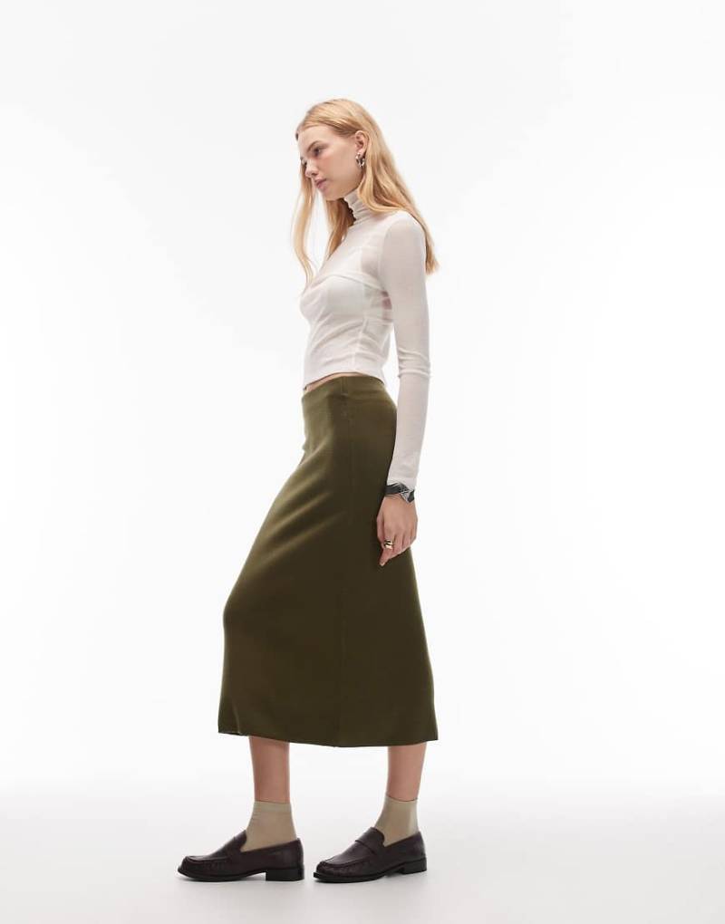 ASOS DESIGN - Maxirock aus Feinstrick in Khaki mit 90er-Länge, Kombiteil-Grün von ASOS DESIGN