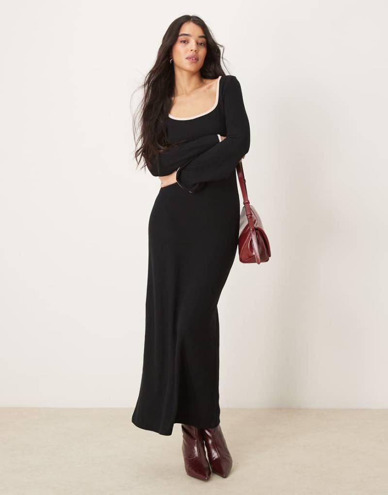 ASOS DESIGN - Superweiches Maxikleid in Schwarz mit eckigem Ausschnitt von ASOS DESIGN